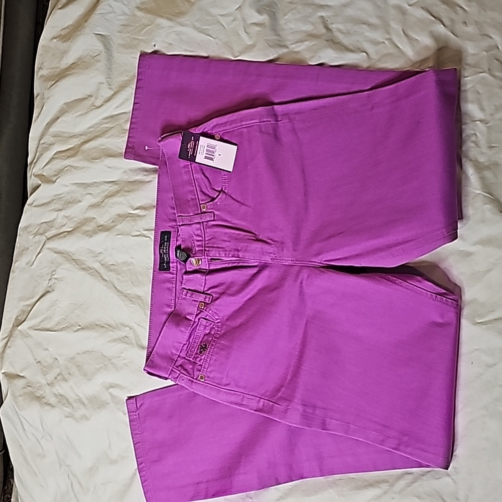 NWT RALPH LAUREN JEANS Straight Leg, Suger Plum SIZE 6